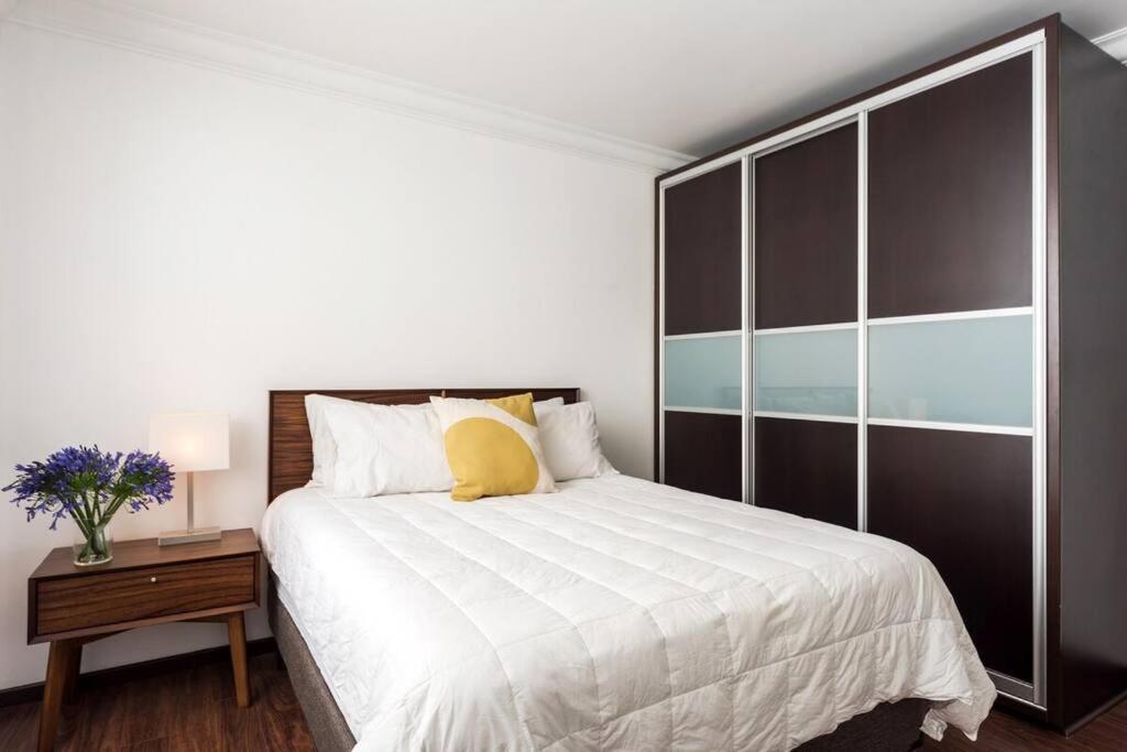 Condesa Residence 7 Stylish 2 Bedroom, 1 Bathroom Residence Accentuating Expansive Interiors Ciudad de México Exterior foto